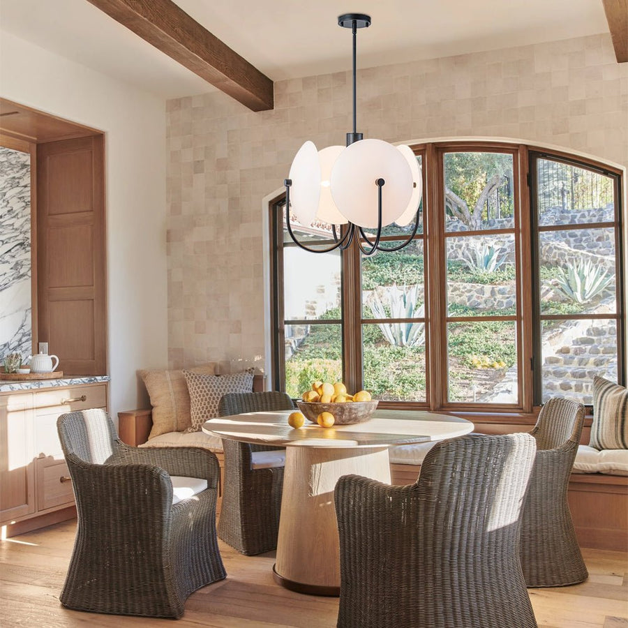 Farmhouze Light - Scandinavian 4 - Light Milky Glass Saucer Sputnik Chandelier - Chandelier - White Glass - 